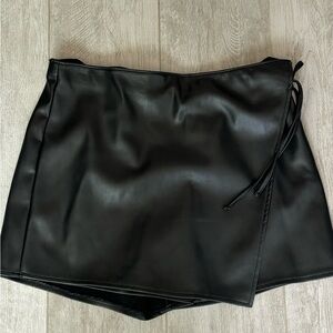 Abercrombie & Fitch Leather Skort